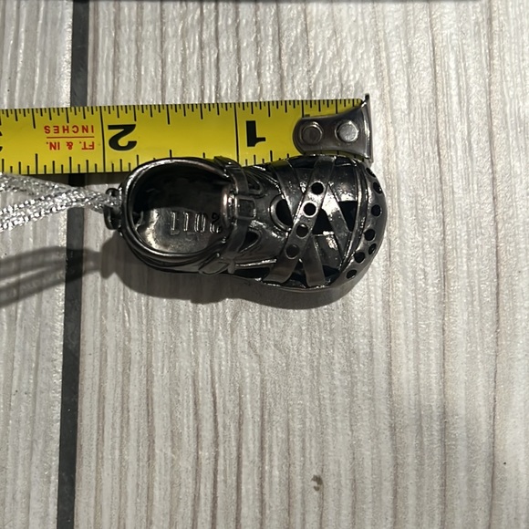 Set of 4 Clog Shoe ornaments - Picture 8 of 9